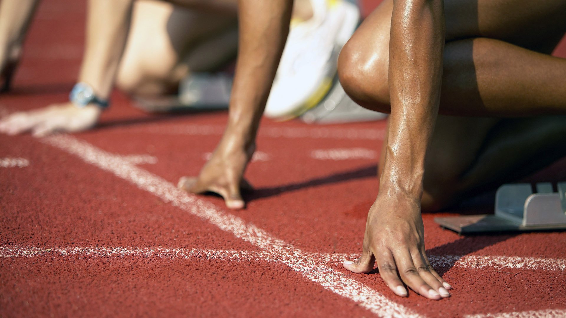 世界滑雪巡回赛中国选手表现突出，世界滑雪锦标赛